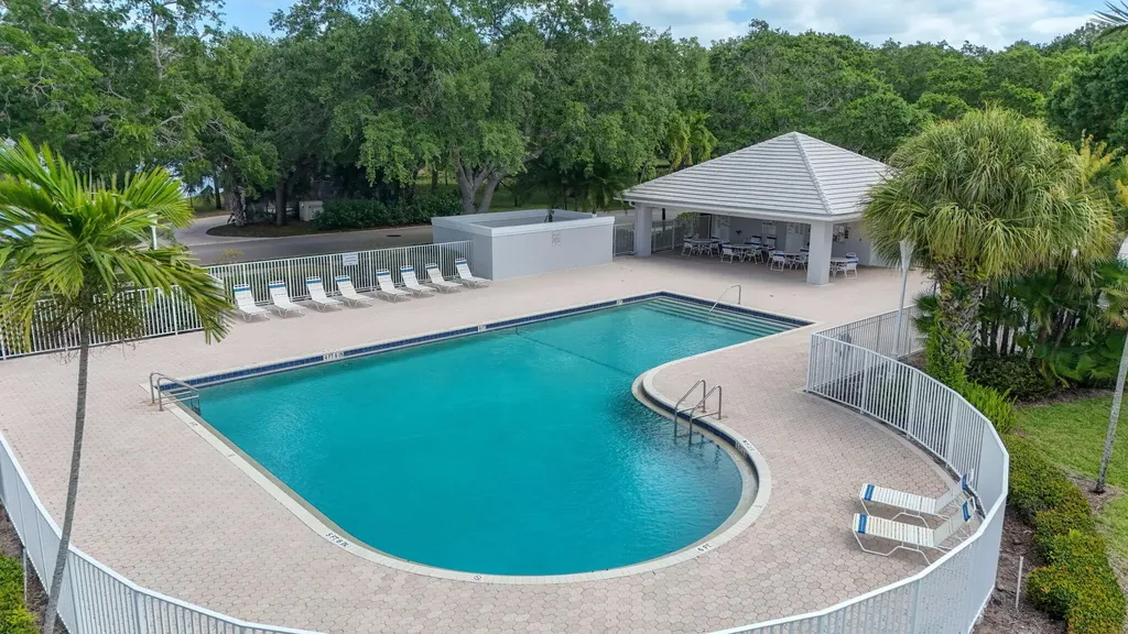 1504 Springdale Court Palm Beach Gardens FL 33403