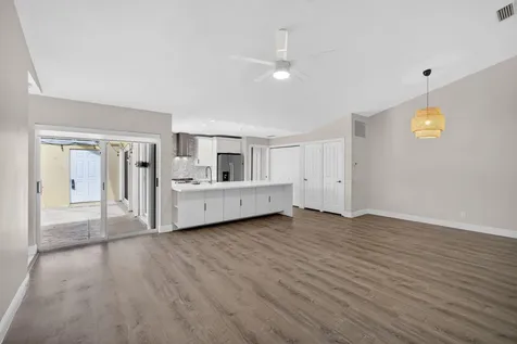 1504 Springdale Court Palm Beach Gardens FL 33403