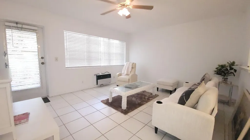 319 Chatham P West Palm Beach FL 33417