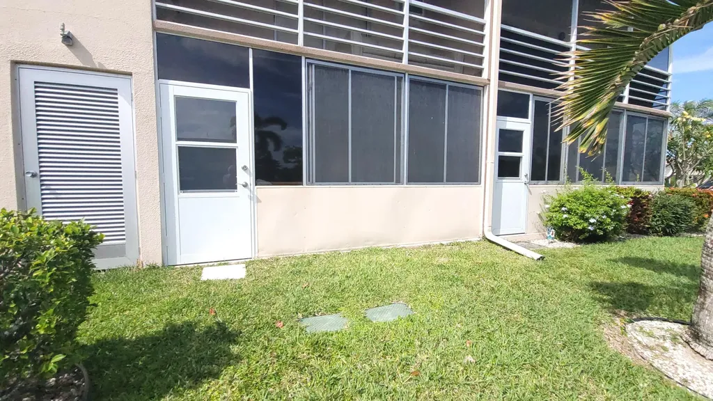 319 Chatham P West Palm Beach FL 33417