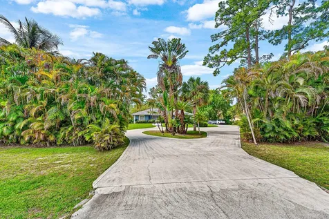 16398 Temple Boulevard Loxahatchee FL 33470