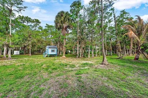 16398 Temple Boulevard Loxahatchee FL 33470