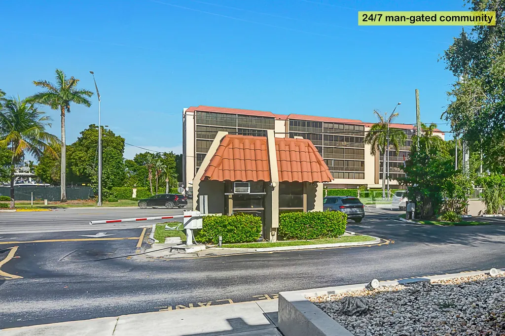 Pompano Beach FL 33062