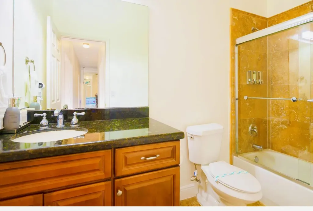 420 SW 1st Avenue Boynton Beach FL 33435