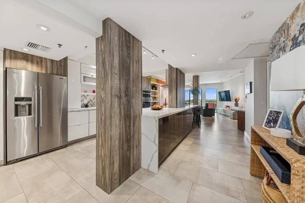 1035 S Federal Highway Delray Beach FL 33483
