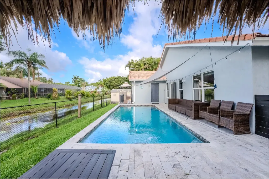 11420 NW 26th Street Plantation FL 33323