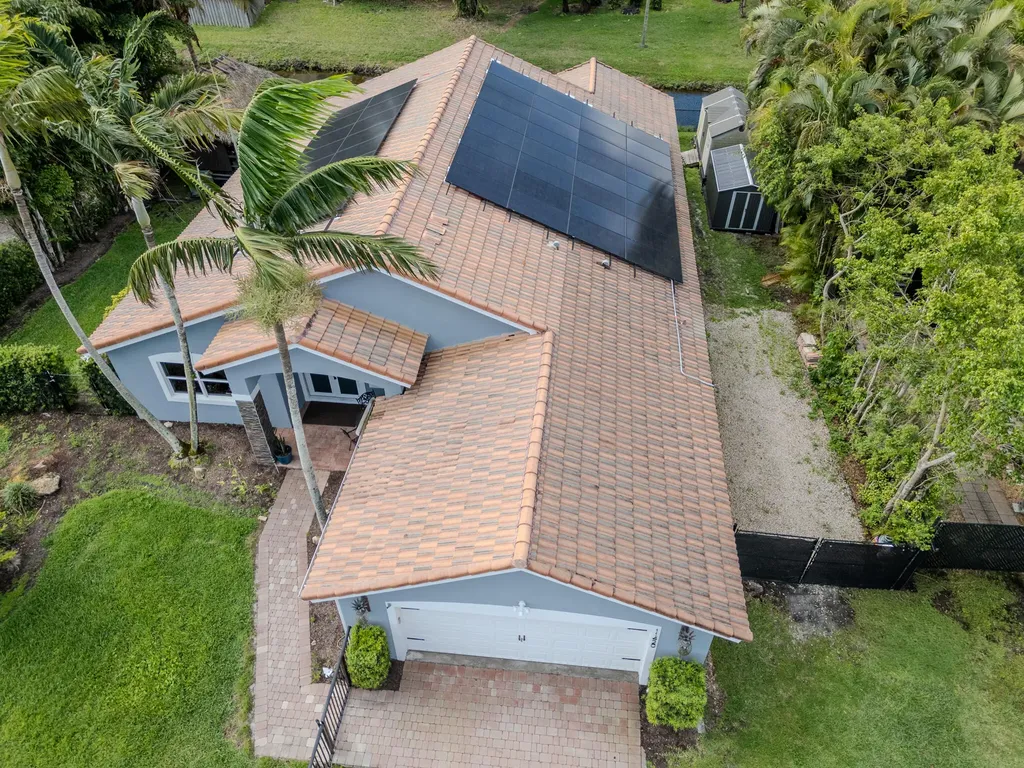 11420 NW 26th Street Plantation FL 33323