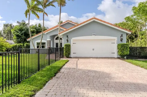 11420 NW 26th Street Plantation FL 33323