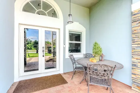 11420 NW 26th Street Plantation FL 33323