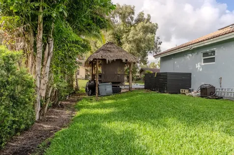 11420 NW 26th Street Plantation FL 33323