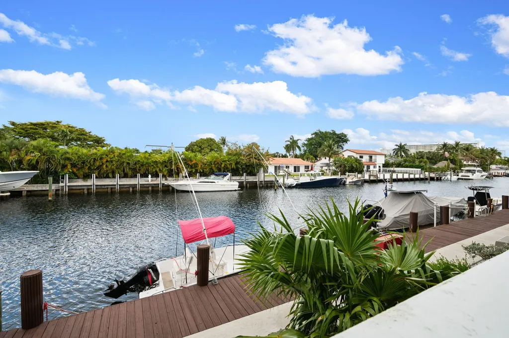 2829 NE 33rd Court Fort Lauderdale FL 33306