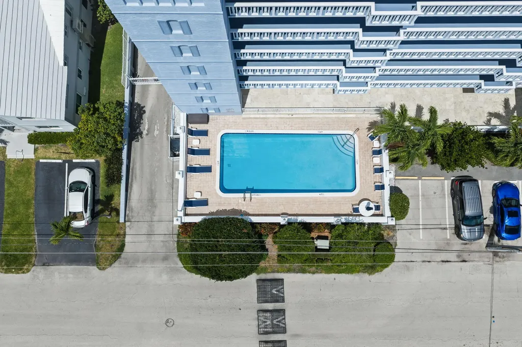 2829 NE 33rd Court Fort Lauderdale FL 33306