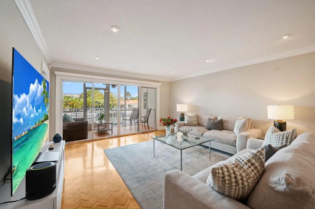 2829 NE 33rd Court Fort Lauderdale FL 33306