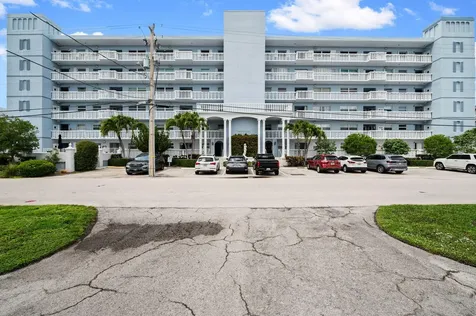 2829 NE 33rd Court Fort Lauderdale FL 33306