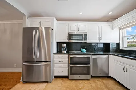2829 NE 33rd Court Fort Lauderdale FL 33306