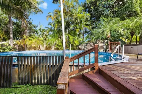 363 SW 161st Avenue Pembroke Pines FL 33027