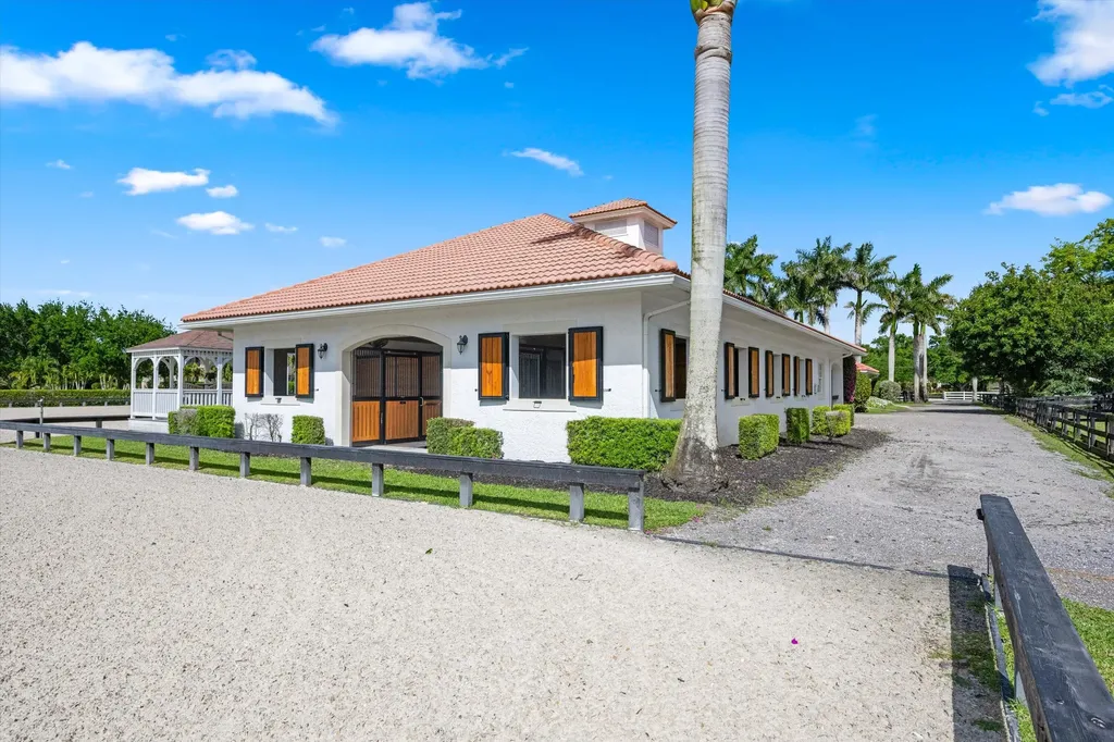 14594 Drafthorse Lane Wellington FL 33414