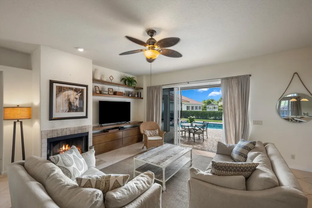 14594 Drafthorse Lane Wellington FL 33414