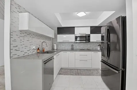 4310 Village Drive Delray Beach FL 33445