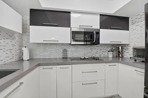 4310 Village Drive Delray Beach FL 33445