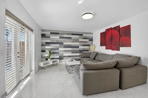 4310 Village Drive Delray Beach FL 33445