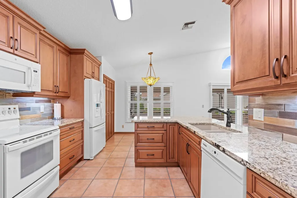 9935 Pine Dust Court Wellington FL 33467