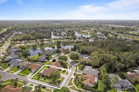 9935 Pine Dust Court Wellington FL 33467