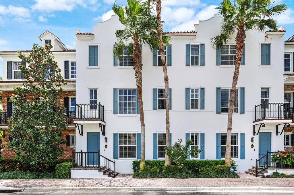 147 N Cannery Row Circle Delray Beach FL 33444