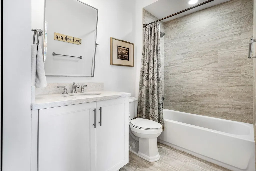 147 N Cannery Row Circle Delray Beach FL 33444