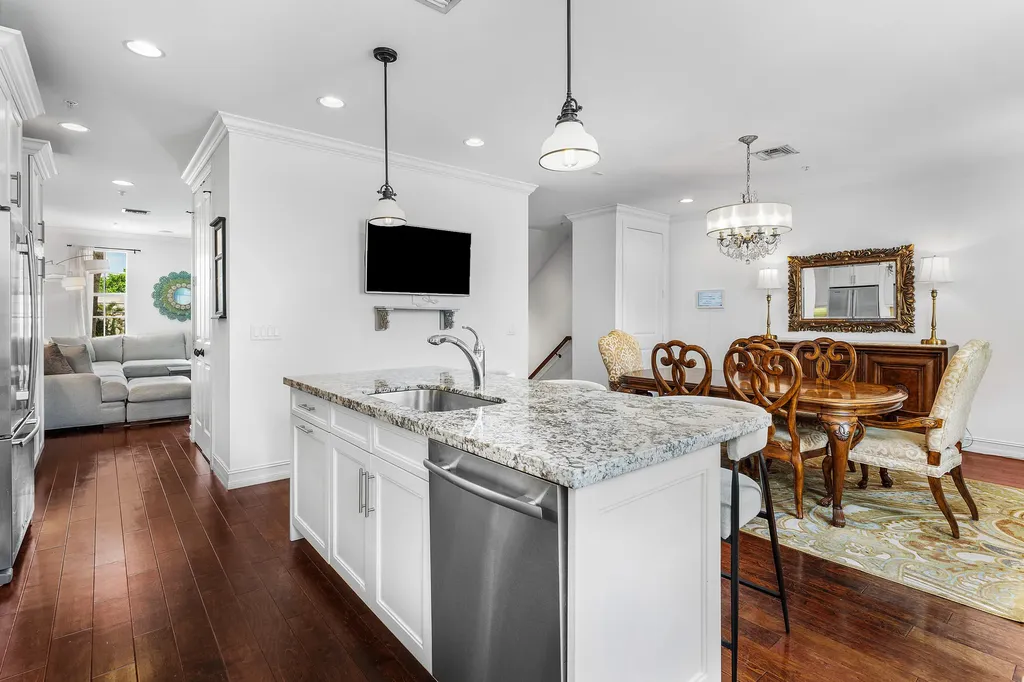 147 N Cannery Row Circle Delray Beach FL 33444