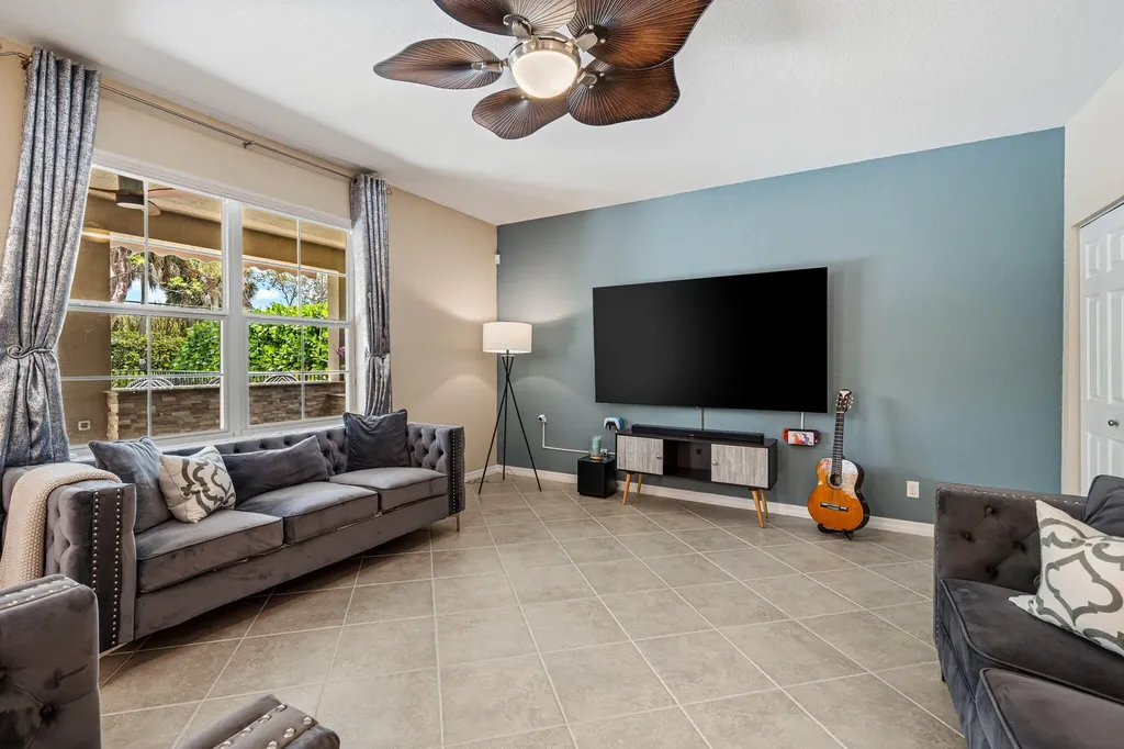 10652 Ivanhoe Lane Wellington FL 33414