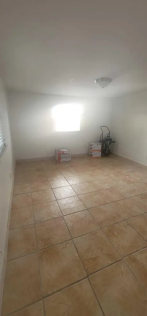 5721 Fillmore Street Hollywood FL 33021