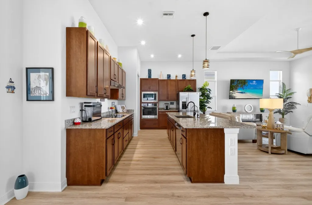 8629 SW Cantante Way Port St Lucie FL 34987