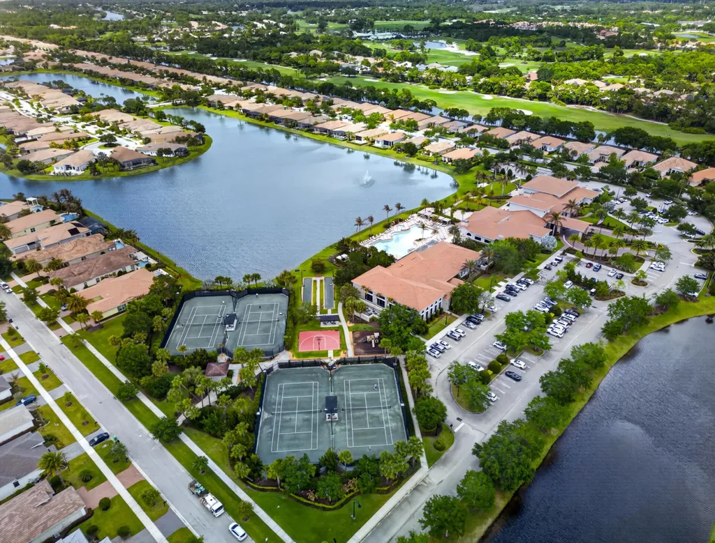 8629 SW Cantante Way Port St Lucie FL 34987
