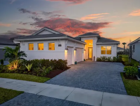 8629 SW Cantante Way Port St Lucie FL 34987
