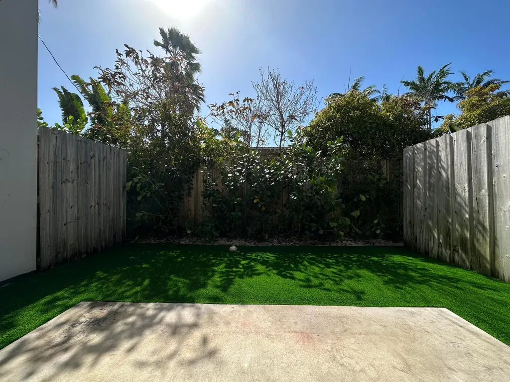 815 NE 17th Avenue Fort Lauderdale FL 33304