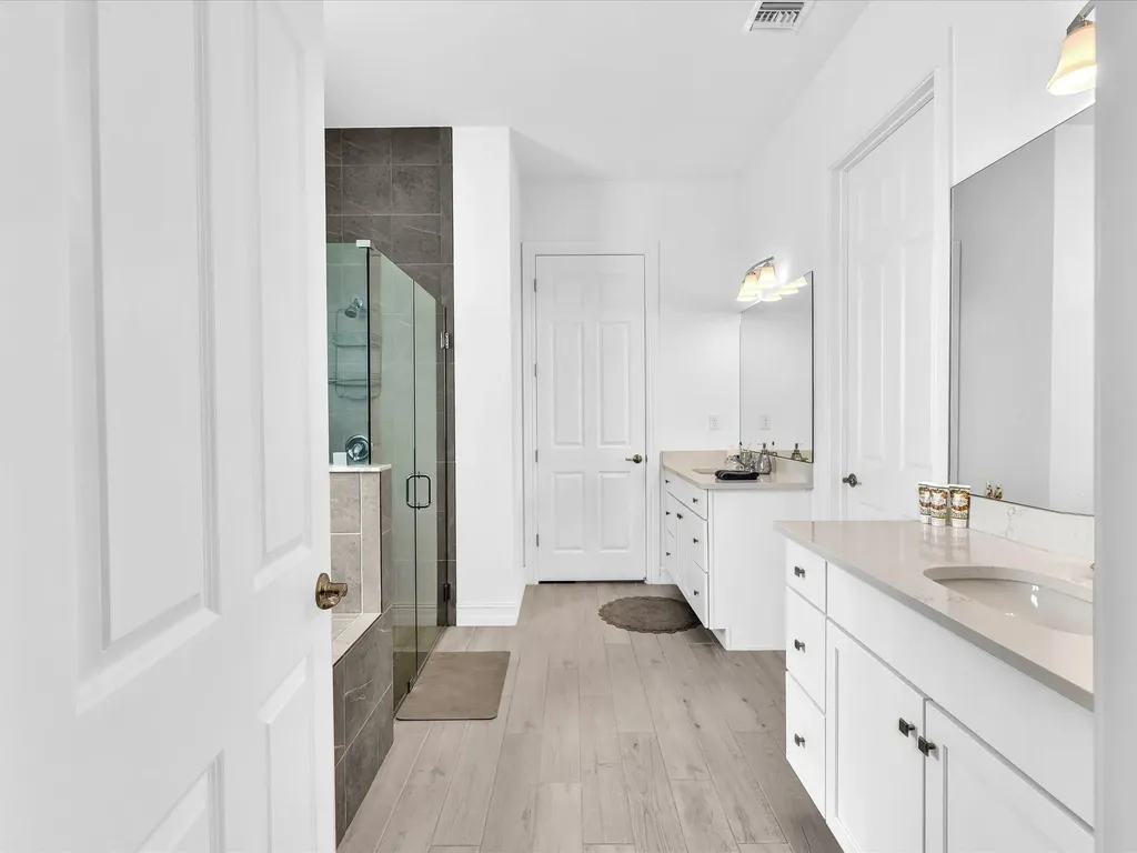 8928 E Bastille Circle Parkland FL 33076