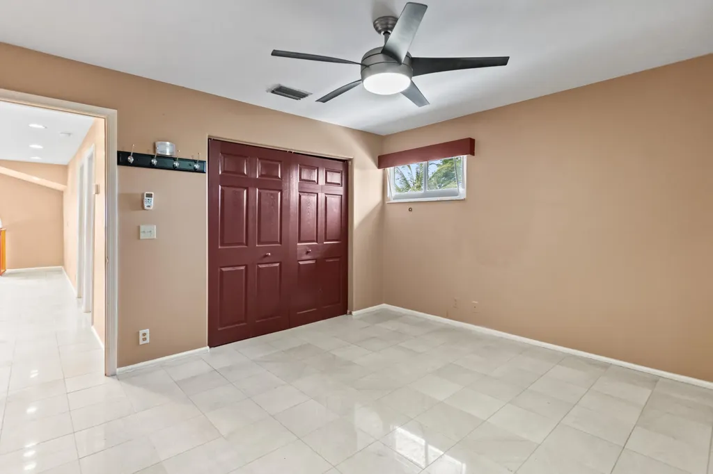 330 Prairie Rose Lane Boca Raton FL 33487