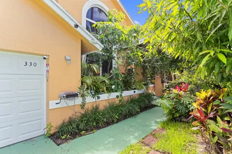 330 Prairie Rose Lane Boca Raton FL 33487