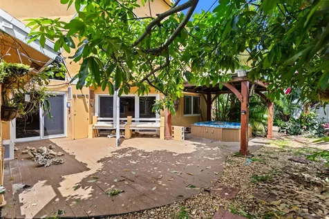 330 Prairie Rose Lane Boca Raton FL 33487