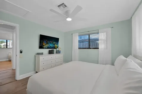 908 SE 16th Street Deerfield Beach FL 33441