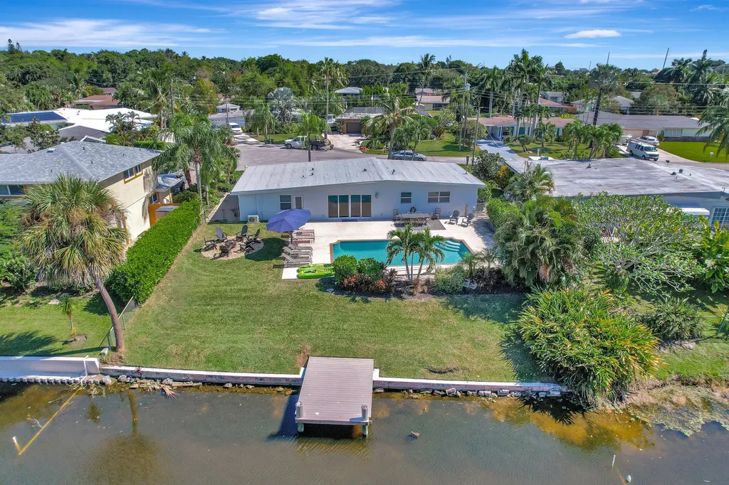 6821 Kingston Drive Lake Worth FL 33462