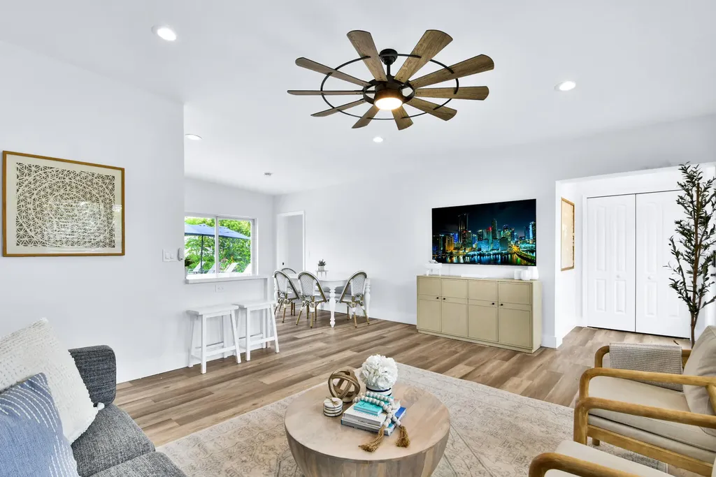 6821 Kingston Drive Lake Worth FL 33462