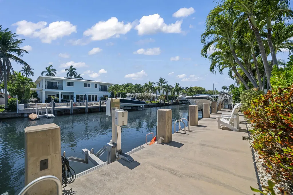 926 Eve Street Delray Beach FL 33483