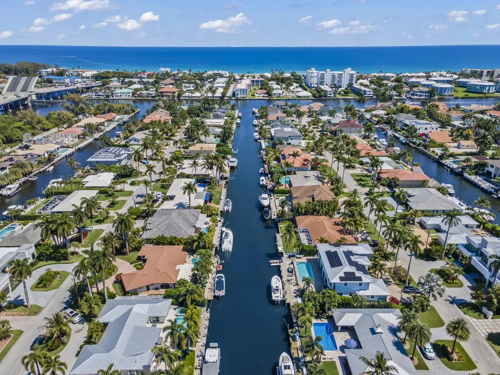 926 Eve Street Delray Beach FL 33483