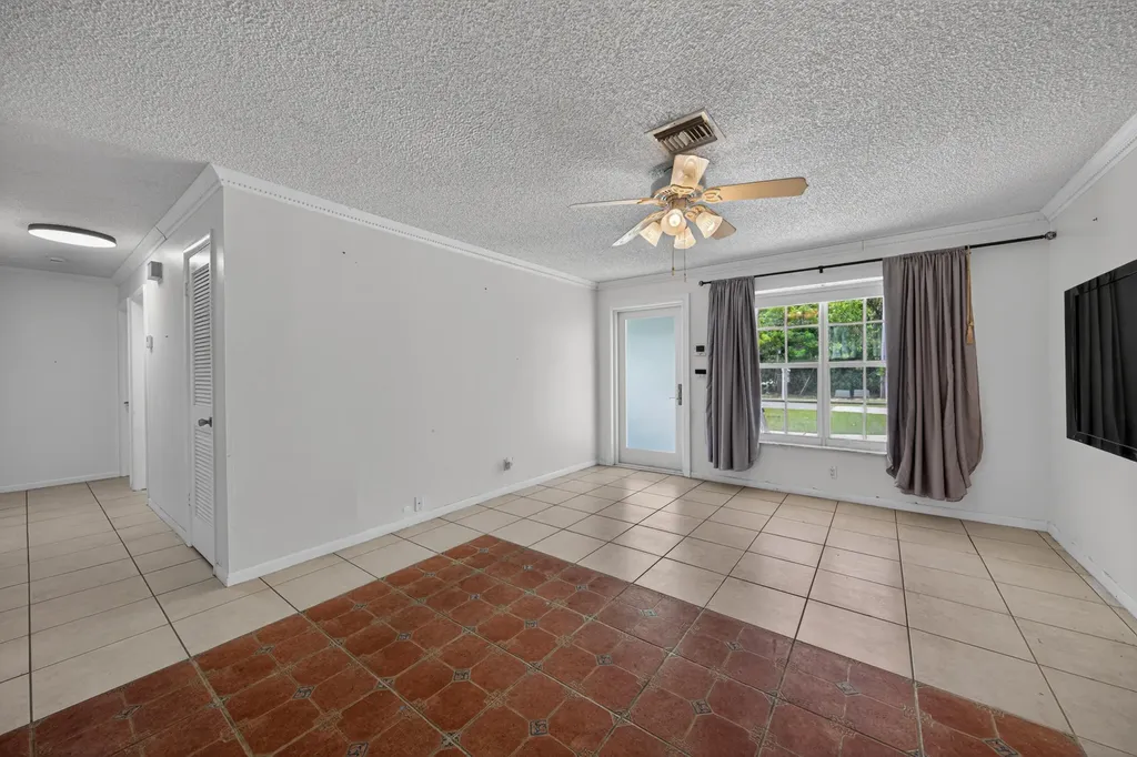 3213 Dover Road Pompano Beach FL 33062