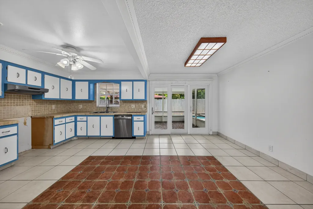 3213 Dover Road Pompano Beach FL 33062