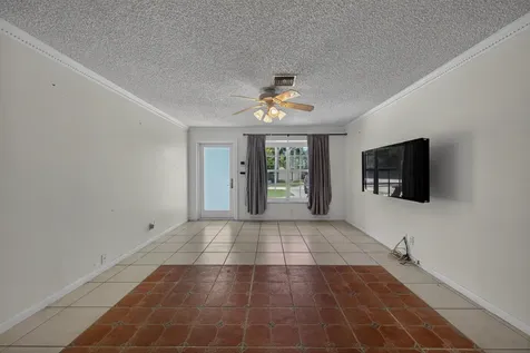 3213 Dover Road Pompano Beach FL 33062