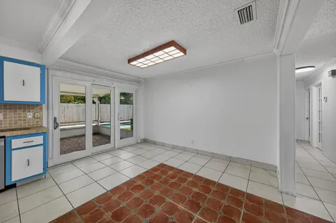 3213 Dover Road Pompano Beach FL 33062