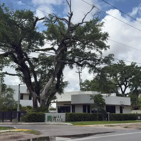 4189 N Oak Place Dania Beach FL 33314
